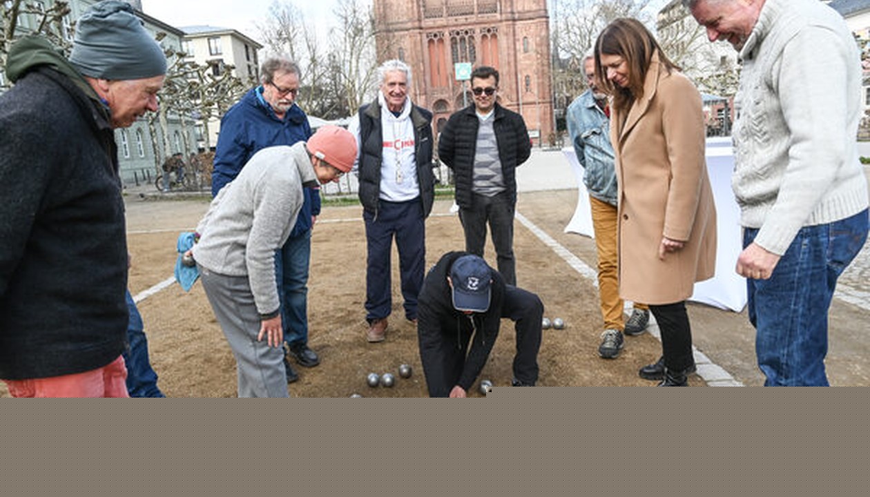 Bouleanlage Luisenplatz Wiesbaden